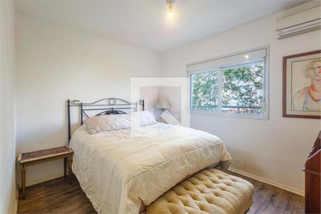 Apartamento à venda com 3 quartos, 147m² em Vila Alexandria, São Paulo