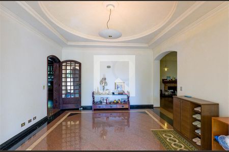 Casa à venda com 5 quartos, 1157m² em Jardim dos Estados, São Paulo