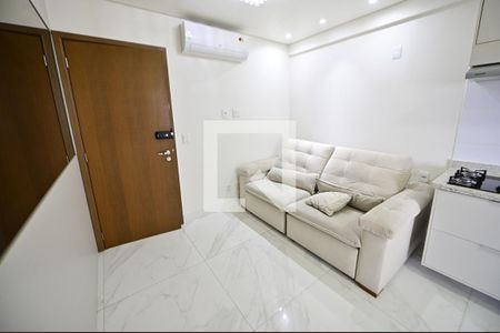 Sala de apartamento para alugar com 1 quarto, 52m² em Jardim Goiás, Goiânia