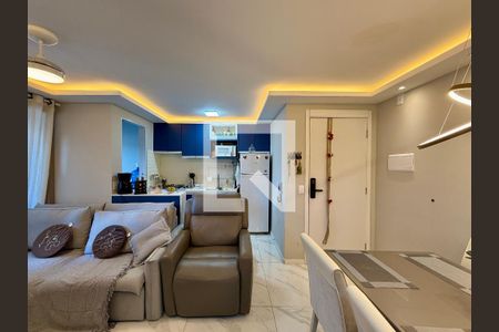 Sala  de apartamento à venda com 2 quartos, 45m² em Jardim São Luís, São Paulo