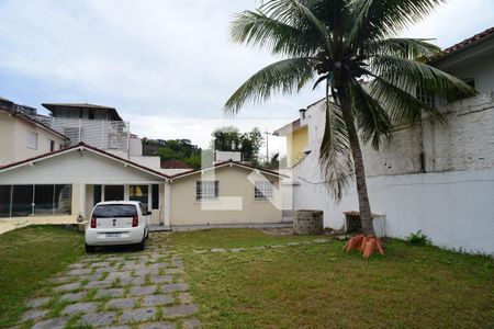 Casa para alugar com 5 quartos, 280m² em Barra da Tijuca, Rio de Janeiro