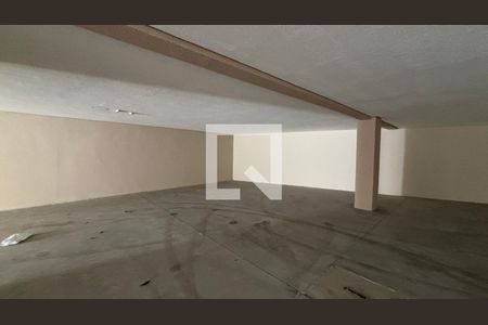 Garagem de apartamento à venda com 2 quartos, 52m² em Vila Mazzei, Santo André
