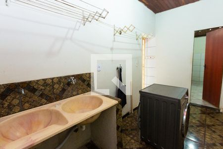 Casa para alugar com 3 quartos, 200m² em Industrial, Contagem