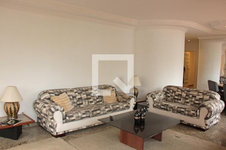 Sala de apartamento para alugar com 3 quartos, 184m² em Gonzaga, Santos