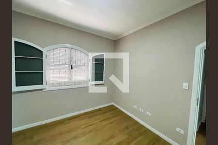 Quarto 1 de casa à venda com 3 quartos, 340m² em Vila Rosalia, Guarulhos