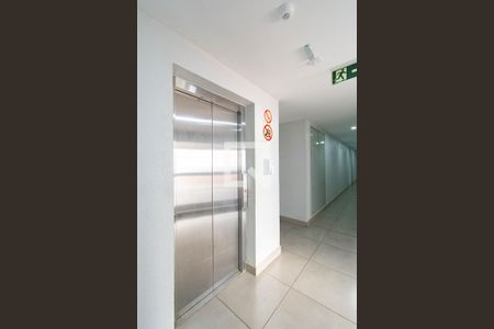 Área comum de apartamento para alugar com 2 quartos, 60m² em Fátima, Canoas