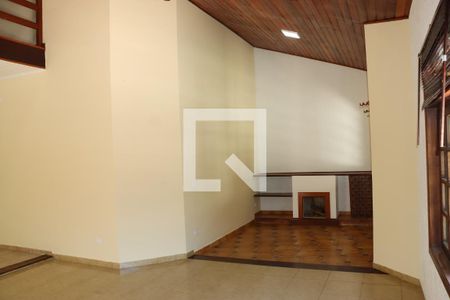 Casa de Condomínio para alugar com 4 quartos, 150m² em Horizontal Park, Cotia