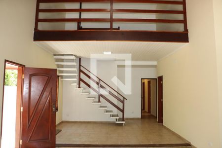 Casa de Condomínio para alugar com 4 quartos, 150m² em Horizontal Park, Cotia