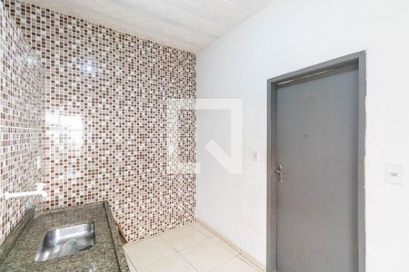 Cozinha de kitnet/studio para alugar com 1 quarto, 30m² em Guaratiba, Rio de Janeiro