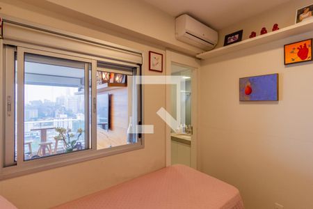 Suíte 1 de apartamento à venda com 3 quartos, 122m² em Pinheiros, São Paulo