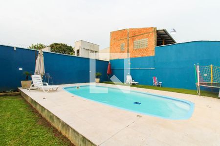 Área externa de casa para alugar com 4 quartos, 110m² em Rio Branco, Canoas