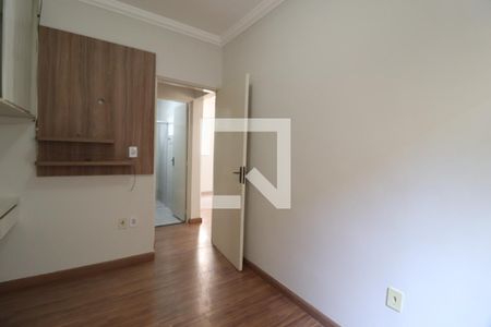Quarto 1 de apartamento para alugar com 2 quartos, 53m² em Alto Umuarama, Uberlândia