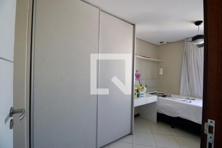 Quarto 1 de apartamento para alugar com 4 quartos, 167m² em Ondina, Salvador