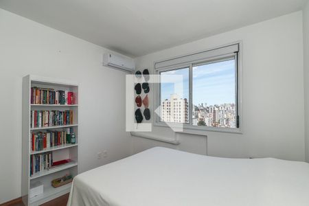 Suíte de apartamento para alugar com 2 quartos, 64m² em Passo D’areia, Porto Alegre