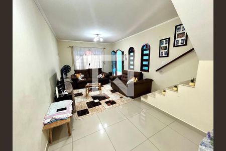 Sala de casa para alugar com 3 quartos, 180m² em Taboão, Guarulhos