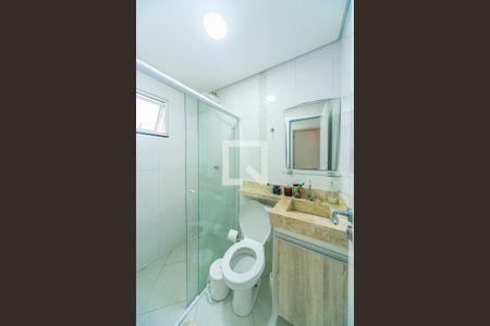 Banheiro de apartamento para alugar com 2 quartos, 45m² em Vila Bela Vista, Santo André