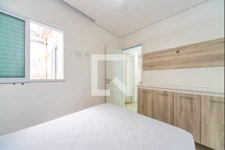 Quarto 1 de apartamento para alugar com 2 quartos, 45m² em Vila Bela Vista, Santo André