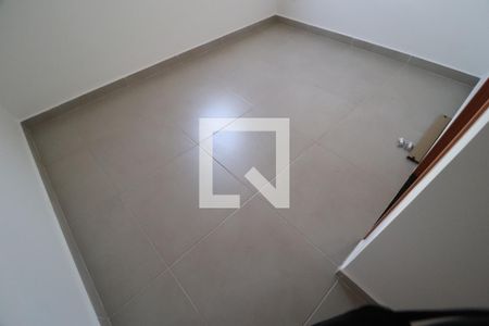 Quarto 2 - Suíte de apartamento para alugar com 2 quartos, 51m² em Brasil, Uberlândia