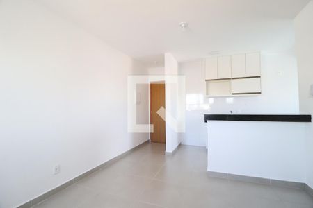 Sala de apartamento para alugar com 2 quartos, 51m² em Brasil, Uberlândia
