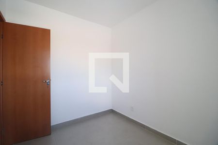 Quarto 1 de apartamento para alugar com 2 quartos, 51m² em Brasil, Uberlândia