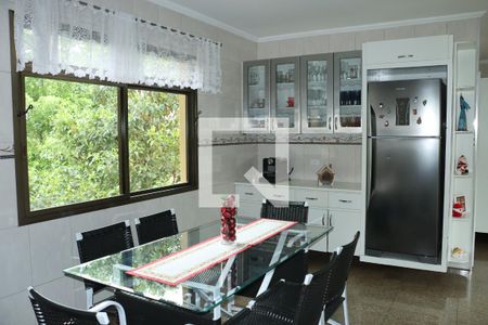 Casa de Condomínio para alugar com 4 quartos, 970m² em Bosque do Vianna, Cotia