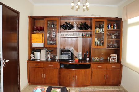 Casa de Condomínio para alugar com 4 quartos, 970m² em Bosque do Vianna, Cotia