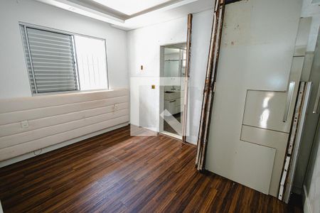 quarto 1 / suite e closet de casa à venda com 3 quartos, 150m² em Copacabana, Belo Horizonte