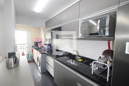 Sala / Cozinha / Área de Serviço de apartamento à venda com 3 quartos, 66m² em Vila Santa Maria, São Paulo