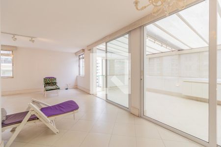 Sala de apartamento à venda com 1 quarto, 126m² em Jardim Europa, São Paulo