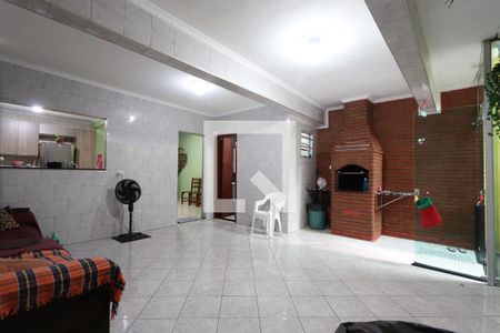 Sala de casa à venda com 3 quartos, 224m² em Conjunto Promorar Sapopemba, São Paulo