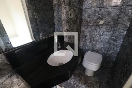 Banheiro da Suíte de casa para alugar com 3 quartos, 138m² em Ipiranga, Ribeirão Preto