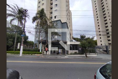 Fachada e portaria de apartamento à venda com 3 quartos, 65m² em Vila Vermelha, São Paulo