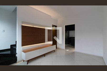 Sala de casa de condomínio à venda com 2 quartos, 58m² em Vila Pierina, São Paulo