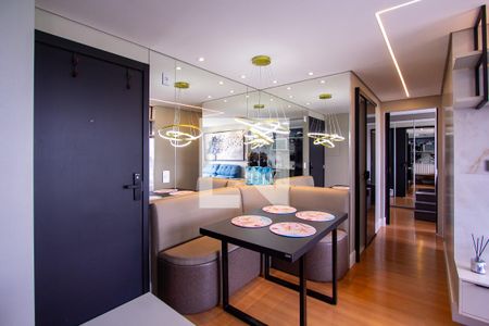 Sala de apartamento para alugar com 2 quartos, 45m² em Alcantara, São Gonçalo