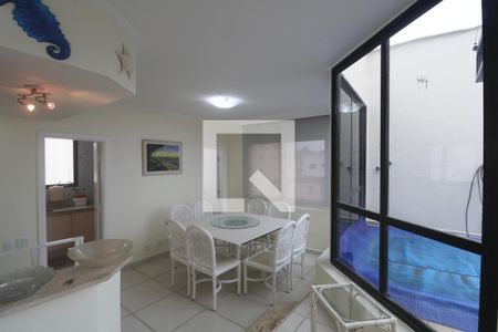 Sala de apartamento para alugar com 4 quartos, 155m² em Balneario Cidade Atlantica, Guarujá