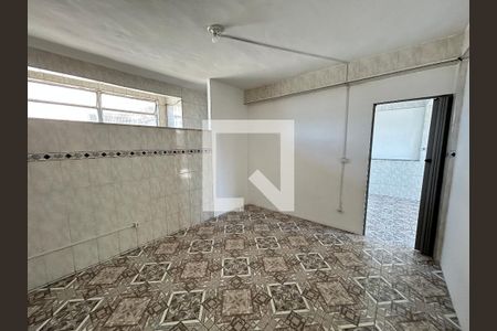 Quarto 1 de apartamento para alugar com 2 quartos, 75m² em Guadalupe, Rio de Janeiro