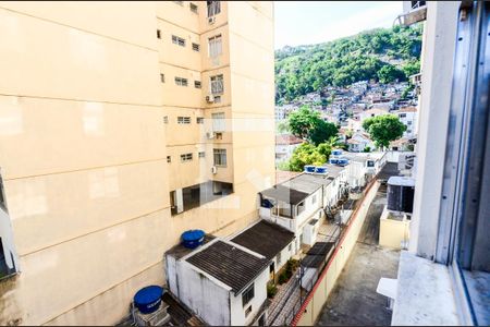 Sala de apartamento à venda com 2 quartos, 60m² em Vila Isabel, Rio de Janeiro