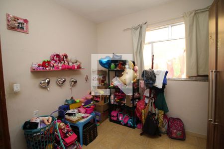 Quarto 1 de casa à venda com 2 quartos, 82m² em Irajá, Rio de Janeiro