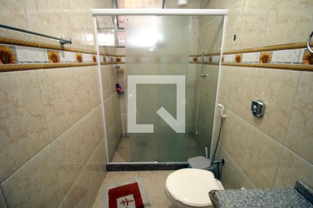 Banheiro de casa à venda com 2 quartos, 82m² em Irajá, Rio de Janeiro