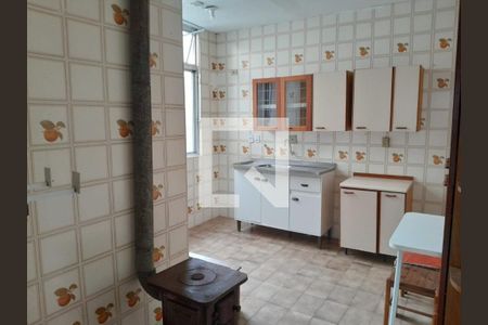 Cozinha de apartamento para alugar com 3 quartos, 83m² em Cidade Baixa, Porto Alegre