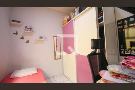 Casa à venda com 3 quartos, 200m² em Vila Nova Utinga, São Paulo