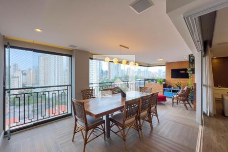 Varanda de apartamento à venda com 3 quartos, 140m² em Bosque da Saúde, São Paulo