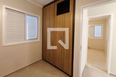 Quarto Suíte de apartamento para alugar com 3 quartos, 82m² em Jardim do Lago, Campinas