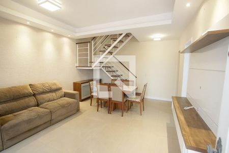 Sala de casa à venda com 3 quartos, 164m² em Pechincha, Rio de Janeiro