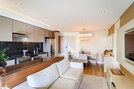 Sala de apartamento à venda com 2 quartos, 66m² em Campo Belo, São Paulo