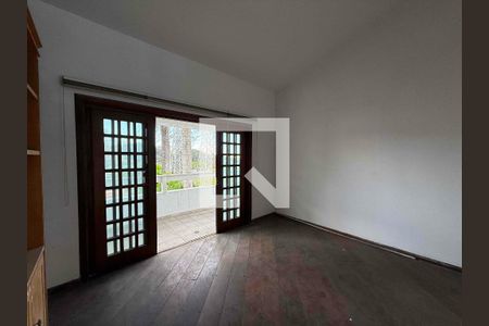 Casa à venda com 3 quartos, 380m² em City América, São Paulo