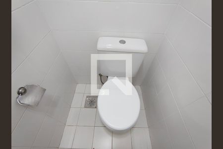 Banheiro de kitnet/studio à venda com 0 quarto, 28m² em Freguesia (jacarepaguá), Rio de Janeiro