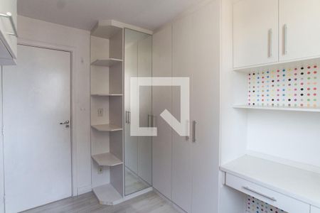 Quarto 2 de apartamento para alugar com 2 quartos, 52m² em Parque Novo Mundo, São Paulo