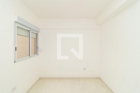 Quarto 2 de apartamento para alugar com 2 quartos, 44m² em Vila Santa Terezinha (zona Norte), São Paulo