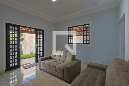 Sala de casa à venda com 3 quartos, 220m² em Jardim Laguna, Contagem